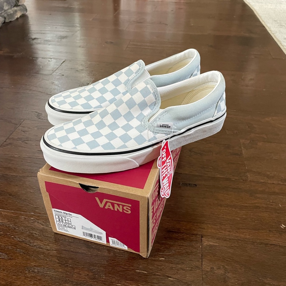 Vans blue and white checkered size 8